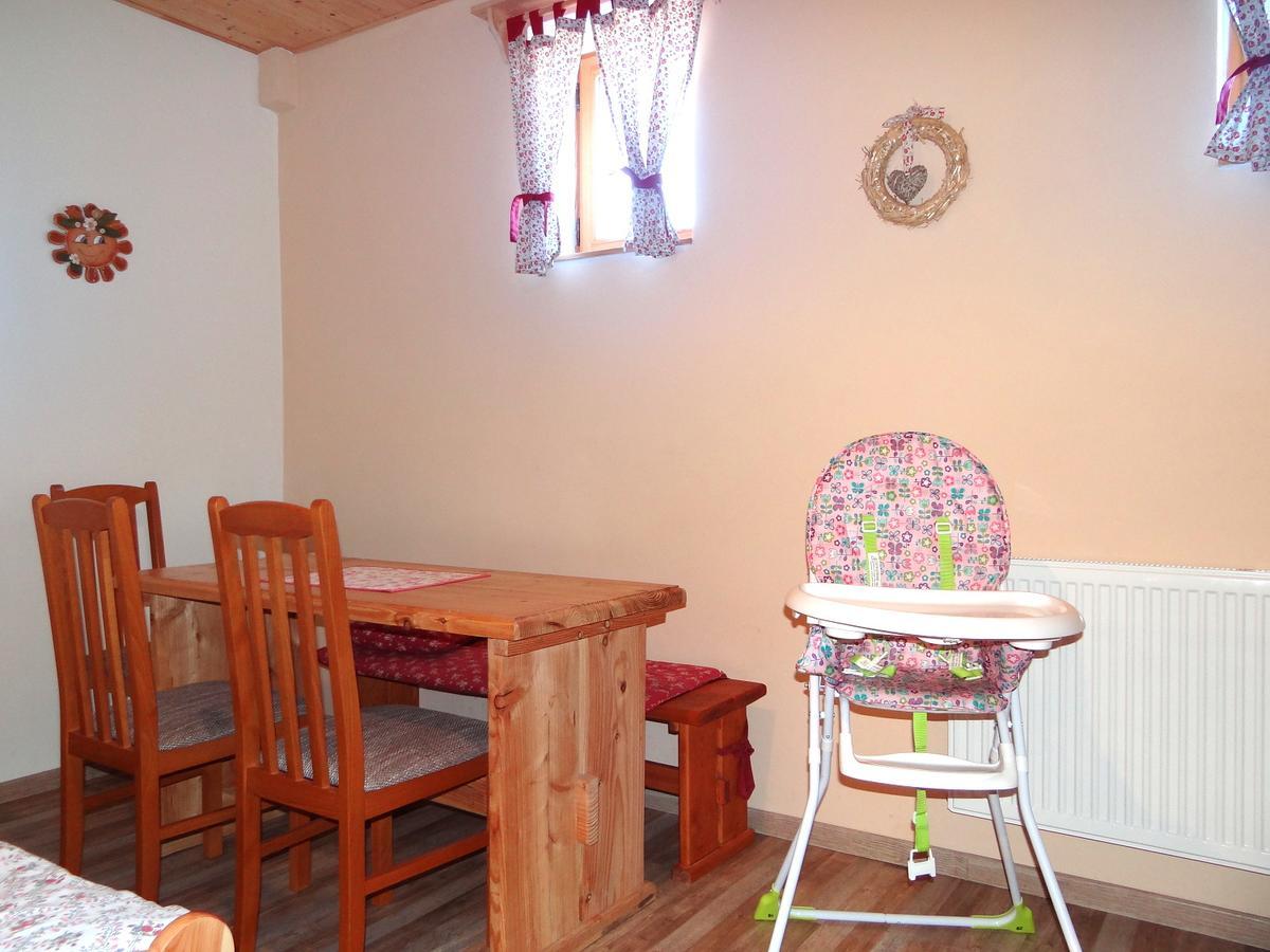 Farma Růžová Vila Exterior foto